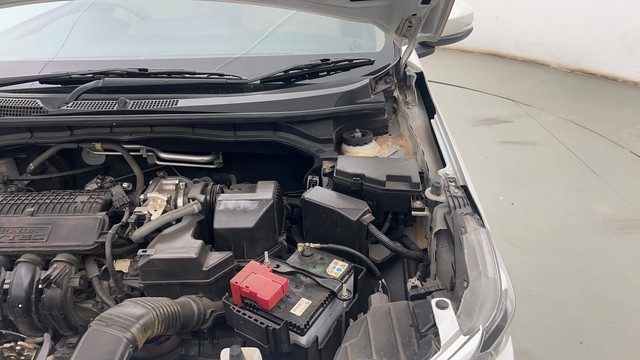 Second-hand 2024 Honda Amaze 2nd Gen VX for sale in Kolkata-38