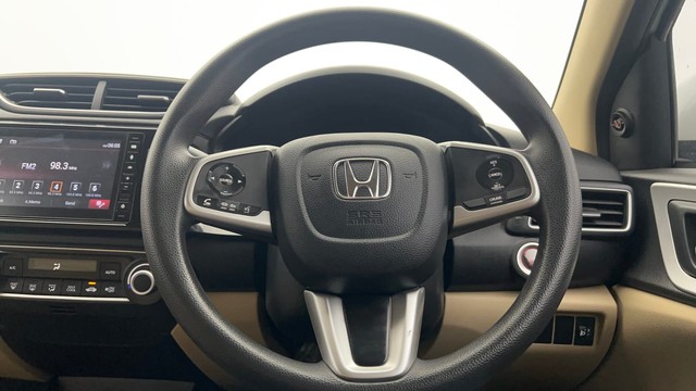 Second-hand 2024 Honda Amaze 2nd Gen VX for sale in Kolkata-35
