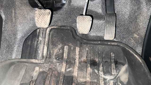 Second-hand 2024 Honda Amaze 2nd Gen VX for sale in Kolkata-14