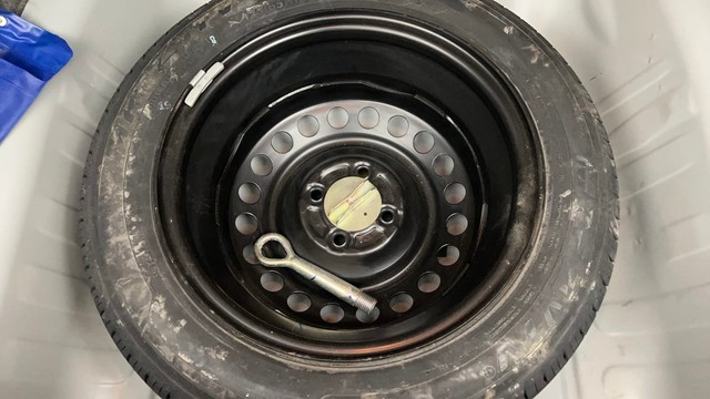 Second-hand 2024 Honda Amaze 2nd Gen VX for sale in Kolkata-21