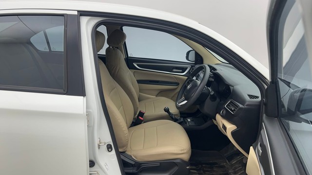 Second-hand 2024 Honda Amaze 2nd Gen VX for sale in Kolkata-15