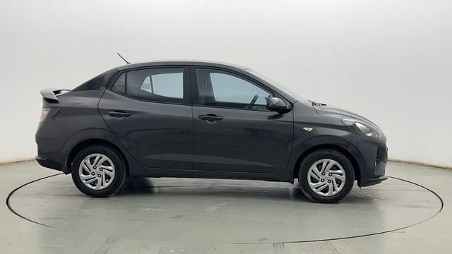 Second-hand 2022 Hyundai Aura S Diesel for sale in Kolkata-2