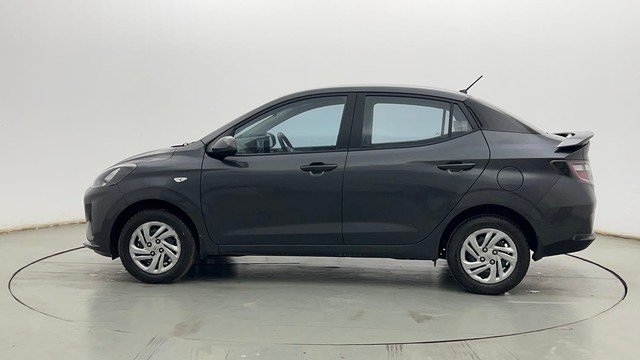 Second-hand 2022 Hyundai Aura S Diesel for sale in Kolkata-6