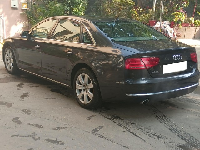Second-hand 2011 Audi A8 4.2 FSI quattro for sale in New Delhi-17