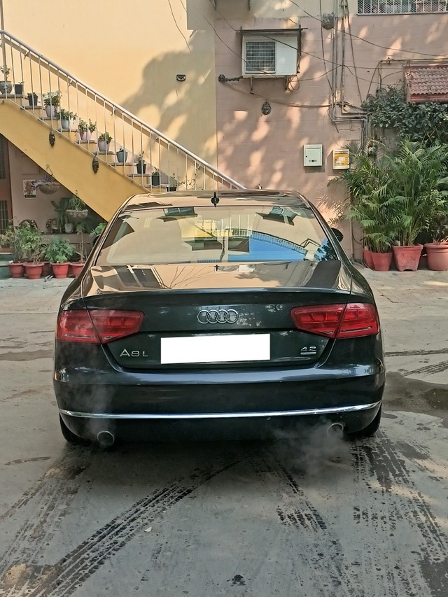 Second-hand 2011 Audi A8 4.2 FSI quattro for sale in New Delhi-15