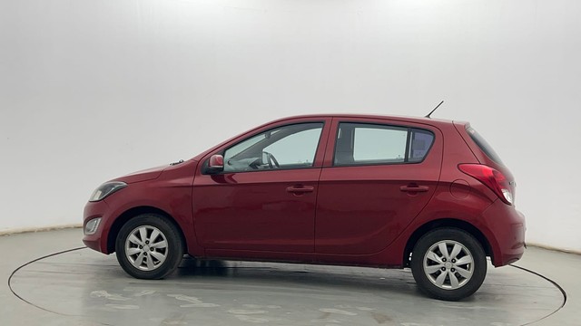 Second-hand 2014 Hyundai i20 Sportz 1.4 CRDi for sale in Kolkata-6