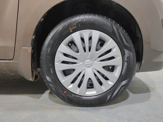 Maruti Suzuki Ertiga VXI Second-hand 2014 Maruti Suzuki Ertiga VXI for sale in Kochi-17