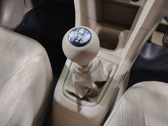 Maruti Suzuki Ertiga VXI Second-hand 2014 Maruti Suzuki Ertiga VXI for sale in Kochi-12