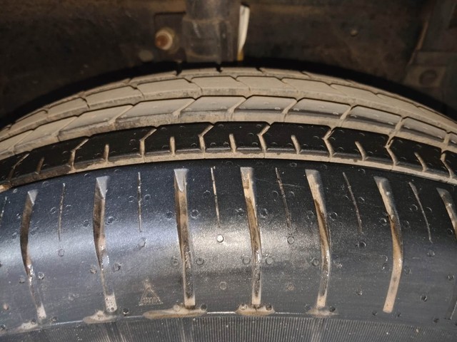 Maruti Suzuki Ertiga VXI Second-hand 2014 Maruti Suzuki Ertiga VXI for sale in Kochi-37