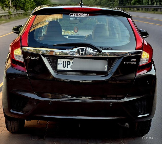Second-hand 2018 Honda Jazz 1.2 V i VTEC for sale in New Delhi-11