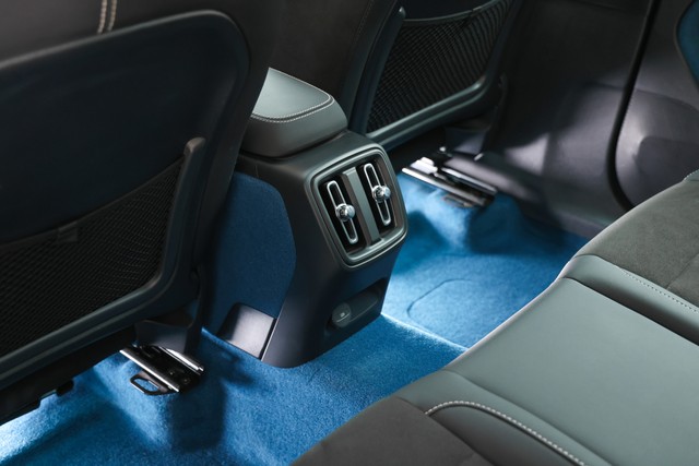 Second-hand 2024 Volvo EX40 E60 Plus for sale in Gurgaon-13