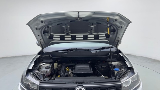 Second-hand 2022 Volkswagen Taigun 1.0 Highline for sale in Noida-8