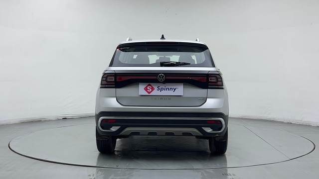 Second-hand 2022 Volkswagen Taigun 1.0 Highline for sale in Noida-4