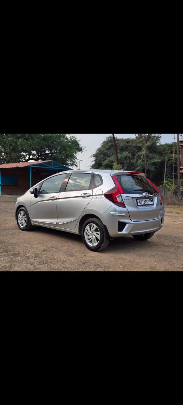 Second-hand 2017 Honda Jazz 1.2 V i VTEC for sale in Nashik-2