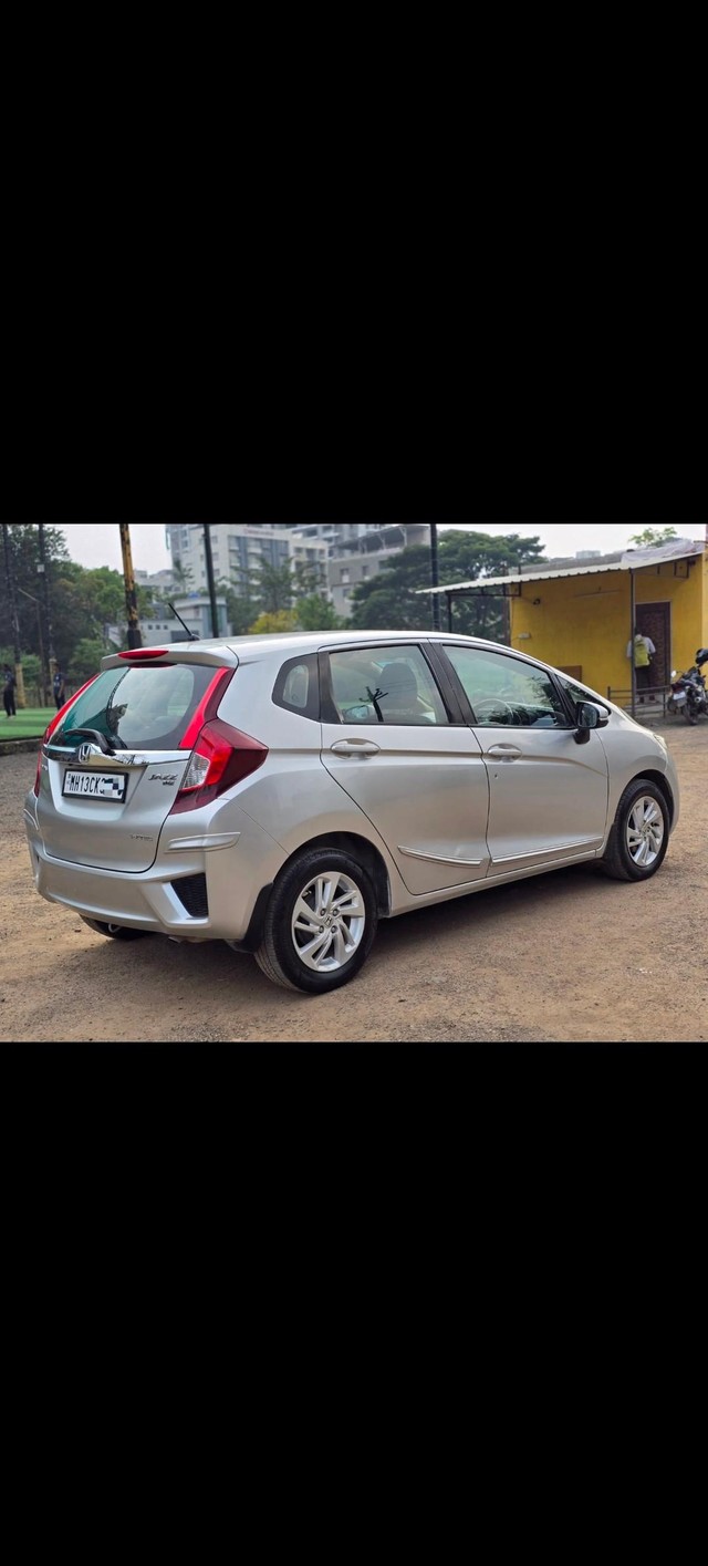 Second-hand 2017 Honda Jazz 1.2 V i VTEC for sale in Nashik-5