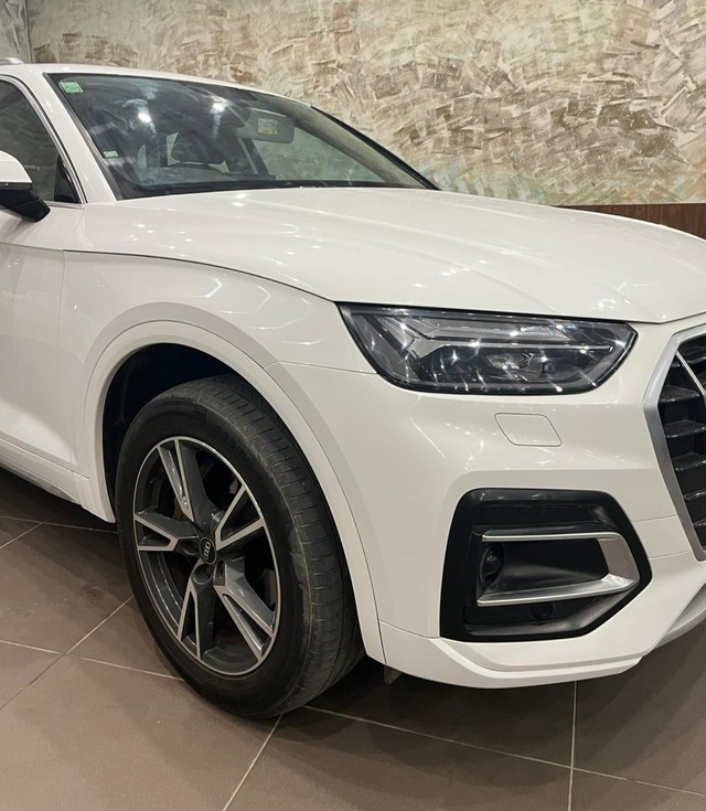 Second-hand 2022 Audi Q5 Premium plus BSVI for sale in New Delhi-3