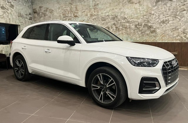 Second-hand 2022 Audi Q5 Premium plus BSVI for sale in New Delhi-4