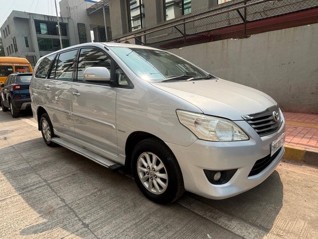 Second-hand 2013 Toyota Innova 2.5 VX (Diesel) 7 Seater BS IV for sale in Mumbai-4