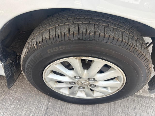 Second-hand 2013 Toyota Innova 2.5 VX (Diesel) 7 Seater BS IV for sale in Mumbai-5