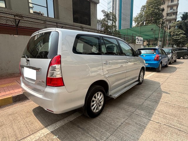 Second-hand 2013 Toyota Innova 2.5 VX (Diesel) 7 Seater BS IV for sale in Mumbai-10