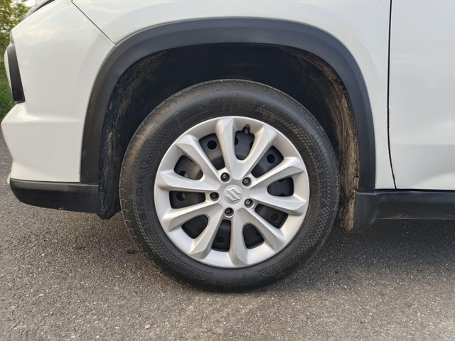 Second-hand 2023 Maruti Grand Vitara Sigma for sale in New Delhi-12