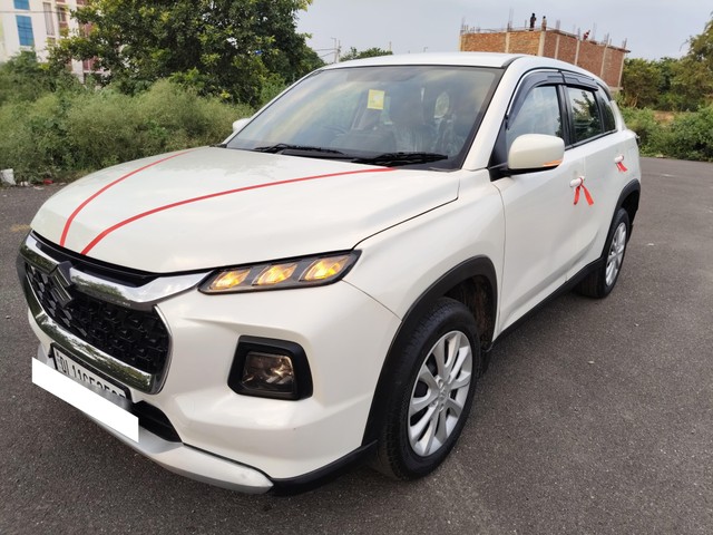 Second-hand 2023 Maruti Grand Vitara Sigma for sale in New Delhi-16