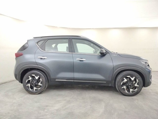 Second-hand 2022 Kia Seltos X-Line DCT for sale in Coimbatore-2