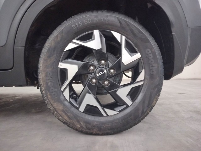 Second-hand 2022 Kia Seltos X-Line DCT for sale in Coimbatore-19