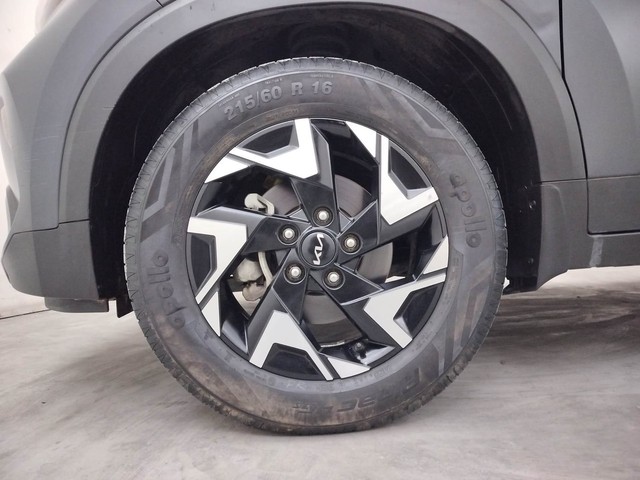 Second-hand 2022 Kia Seltos X-Line DCT for sale in Coimbatore-20