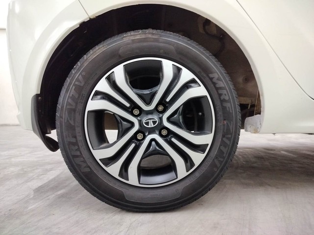 Second-hand 2023 Tata Tiago XT CNG for sale in Coimbatore-18