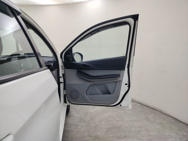 Second-hand 2023 Tata Tiago XT CNG for sale in Coimbatore-16