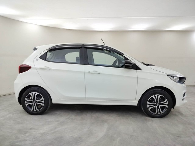 Second-hand 2023 Tata Tiago XT CNG for sale in Coimbatore-2