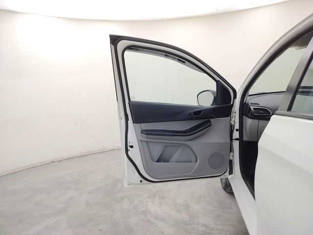 Second-hand 2023 Tata Tiago XT CNG for sale in Coimbatore-33