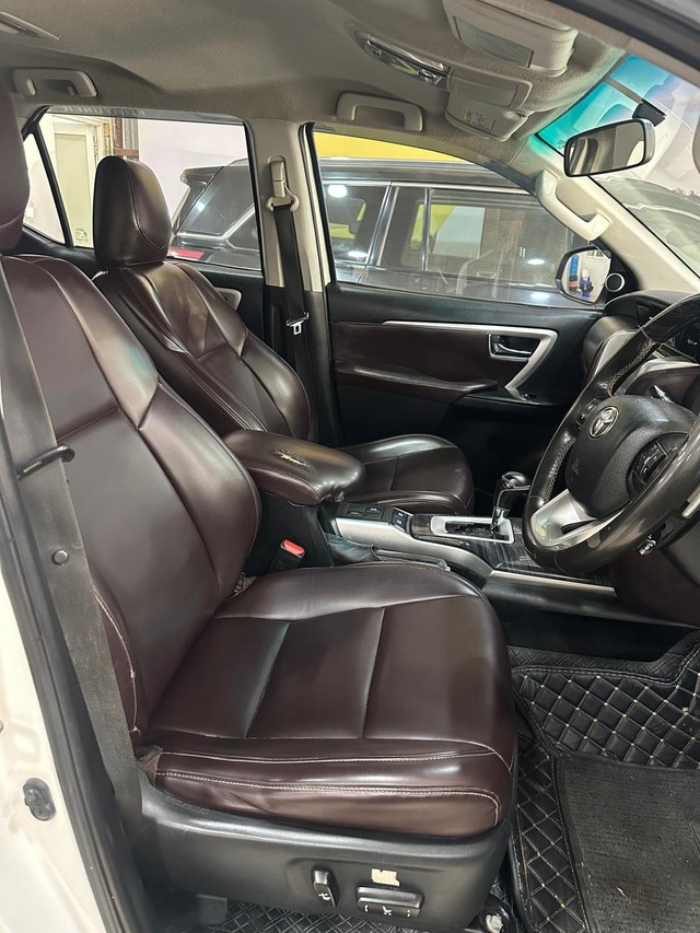 Second-hand 2018 Toyota Fortuner 2.8 2WD AT BSIV for sale in Jaipur-22