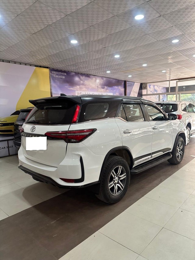 Second-hand 2018 Toyota Fortuner 2.8 2WD AT BSIV for sale in Jaipur-2