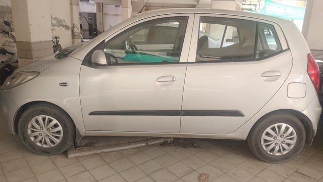 Second-hand 2013 Hyundai i10 Magna for sale in Indore