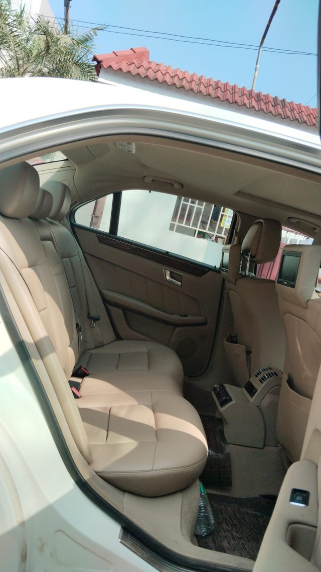 Mercedes-Benz E-Class Elegance 220 CDI Second-hand 2011 Mercedes-Benz E-Class Elegance 220 CDI for sale in Coimbatore-7