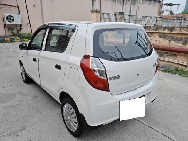 Second-hand 2017 Maruti Alto K10 VXI for sale in Noida-12