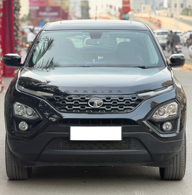 Second-hand 2022 Tata Harrier XTA Plus AT BSVI for sale in Rajkot-3