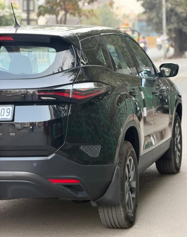 Second-hand 2022 Tata Harrier XTA Plus AT BSVI for sale in Rajkot-6