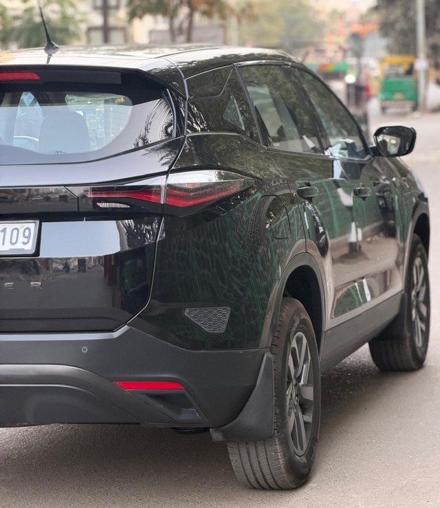 Second-hand 2022 Tata Harrier XTA Plus AT BSVI for sale in Rajkot-9