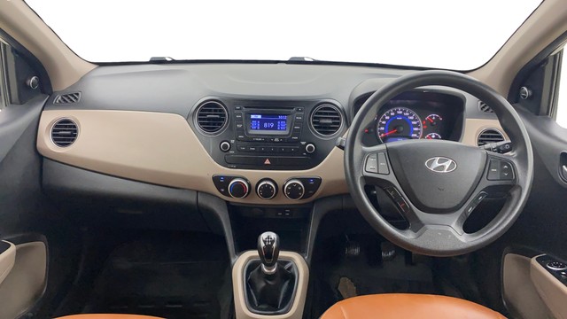 Second-hand 2016 Hyundai Grand i10 CRDi Sportz for sale in Ahmedabad-10