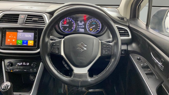 Second-hand 2022 Maruti S Cross Zeta for sale in Ahmedabad-12