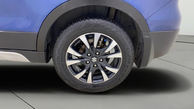 Second-hand 2022 Maruti S Cross Zeta for sale in Ahmedabad-27