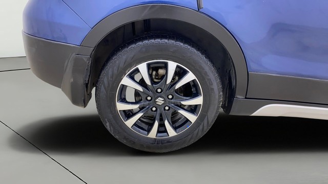 Second-hand 2022 Maruti S Cross Zeta for sale in Ahmedabad-25