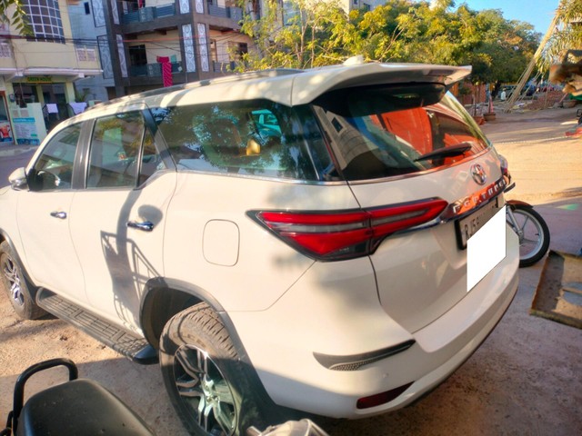 Toyota Fortuner 4X2 Diesel AT Second-hand 2023 Toyota Fortuner 4X2 Diesel AT for sale in Jaipur-7