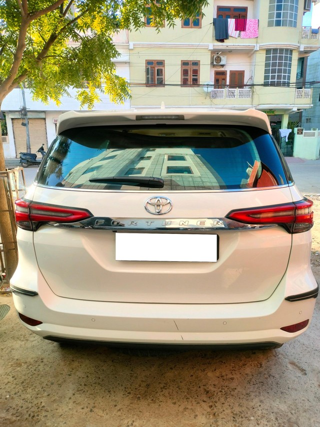 Toyota Fortuner 4X2 Diesel AT Second-hand 2023 Toyota Fortuner 4X2 Diesel AT for sale in Jaipur-1