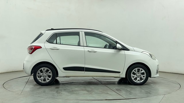 Second-hand 2018 Hyundai Grand i10 1.2 Kappa Sportz BSIV for sale in Chennai-2