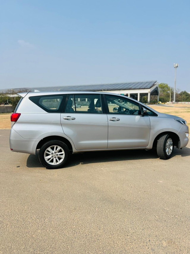 Second-hand 2020 Toyota Innova Crysta 2.4 G 8 STR for sale in Vadodara-14
