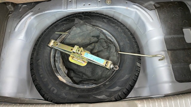 Second-hand 2016 Hyundai i10 Sportz 1.1L for sale in Jaipur-21